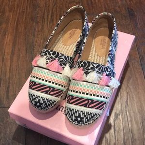 🌸 New! Crown Vintage Espadrilles!